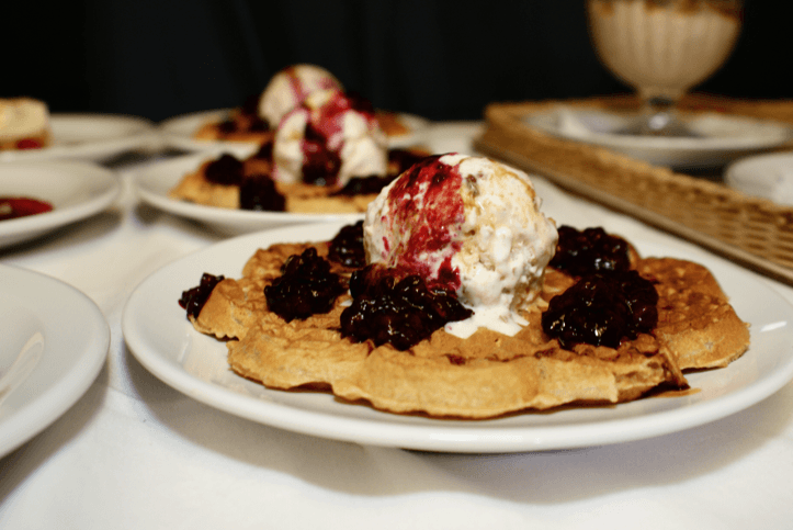 Oatmeal Waffles with Fruity Date Porridge Ice-Cream